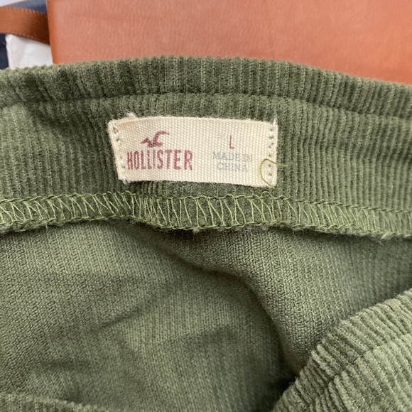Hollister skirt - Picture 3 of 3